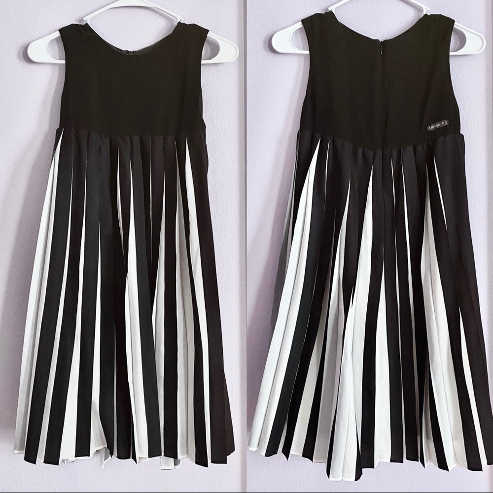 Sleeveless Black-&-White Stripe Dress